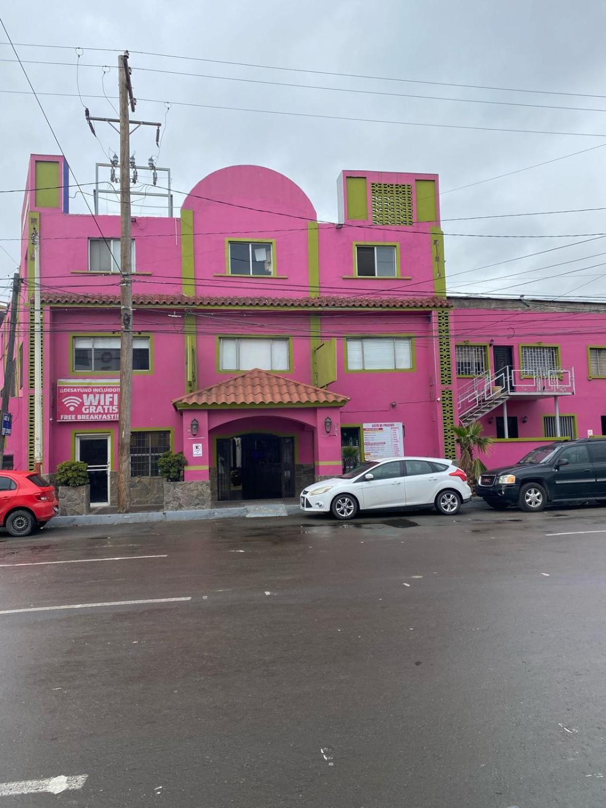 Hotel Yolanda Тихуана Екстериор снимка